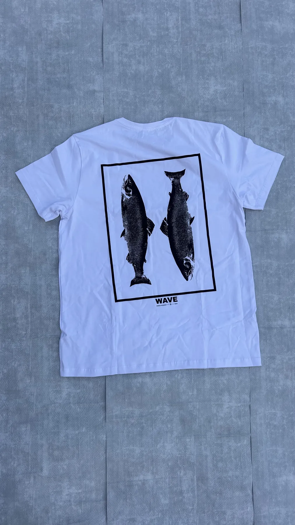 Camiseta Cardume Branca costas com estampa